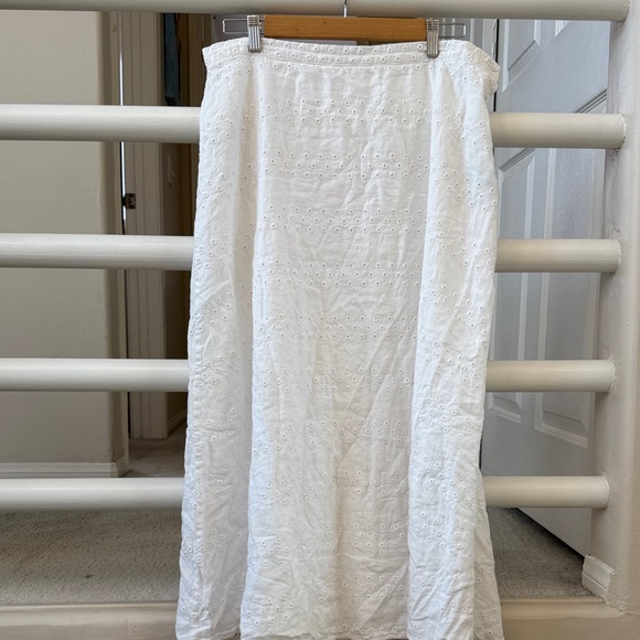 Everlane White Eyelet Linen Maxi Skirt - Picture 5 of 11